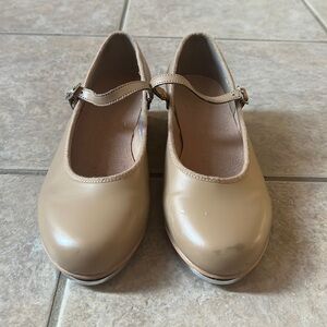 Bloch tap shoes 1 1/2